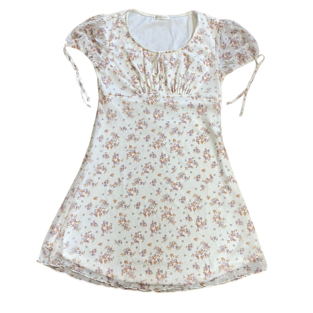 Ultra Flirt Women’s Medium White With Pink And Purple Flowers